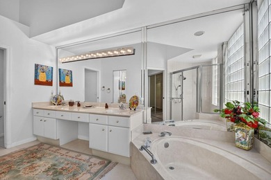 Welcome to this charming 3-bedroom, 2-bathroom single-story - photo 31