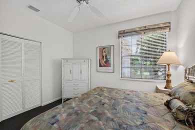 Welcome to this charming 3-bedroom, 2-bathroom single-story - photo 35