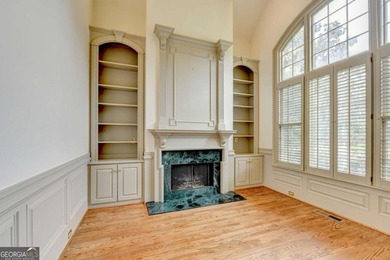 Welcome to this exceptional 6-bedroom, 6.5-bath 4 side brick - photo 4