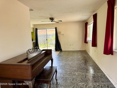Opportunity awaits with this charming 2-bedroom, 2-bathroom home - photo 6