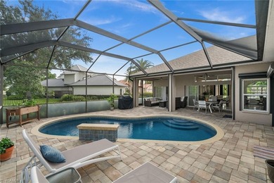 Beautifully refashioned 3-bedroom, 3-bath pool home with a den - photo 40