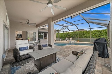 Beautifully refashioned 3-bedroom, 3-bath pool home with a den - photo 42