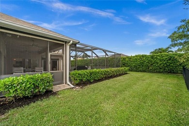 Beautifully refashioned 3-bedroom, 3-bath pool home with a den - photo 44