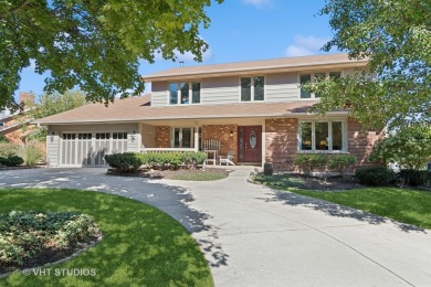 Lake Home Sale Pending in Lisle, Illinois