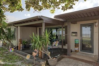 Experience true Florida waterfront living on the beautiful - photo 4