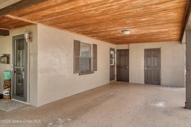 Experience true Florida waterfront living on the beautiful - photo 7