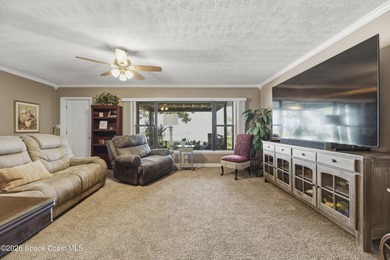 Experience true Florida waterfront living on the beautiful - photo 8