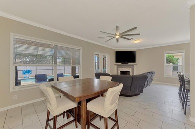 WOODMERE LAKES - UPGRADED 4 BEDROOM + DEN POOL HOME WITH 2022 - photo 14