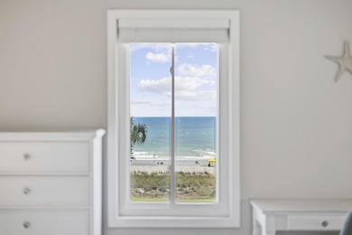 Fall asleep to the sound of the waves and wake up to nothing but - photo 20