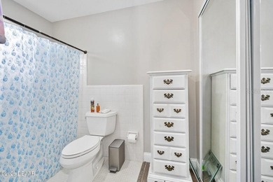 ORMOND BEACH POOL HOME... located in the heart of one of Ormond - photo 34