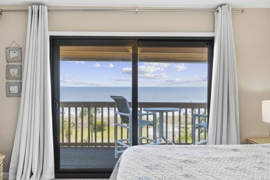 Fall asleep to the sound of the waves and wake up to nothing but - photo 35