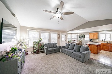 Seller is offering a $3,000 buyer credit toward closing costs - photo 6