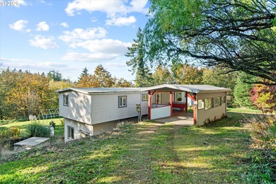 Columbia River - Multnomah County Home For Sale in Corbett Oregon