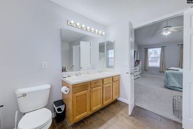 Welcome home to this beautifully maintained 4 bedroom, 2.5 - photo 12