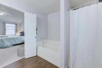 Welcome home to this beautifully maintained 4 bedroom, 2.5 - photo 13