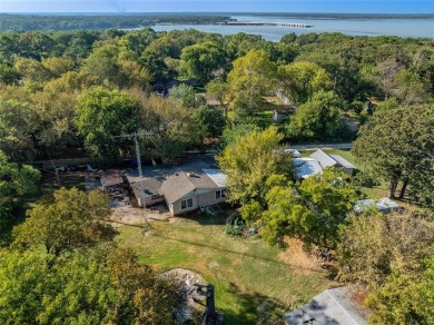 Lake Texoma Home For Sale in Pottsboro Texas