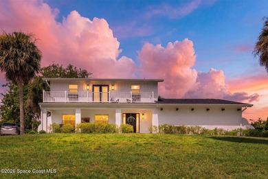 Welcome to this stunning fully remodeled 4-bed, 2.5-bath pool - photo 1
