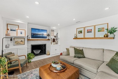 Welcome to this stunning fully remodeled 4-bed, 2.5-bath pool - photo 4