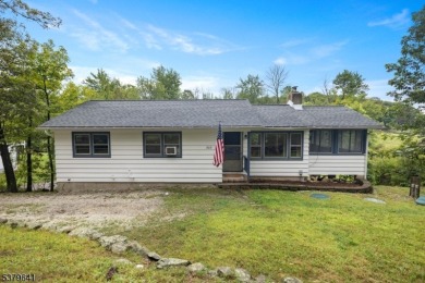Highland Lakes Home For Sale in Vernon Twp. New Jersey