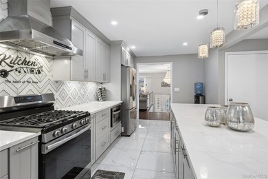 Looking for a Turn-Key Ready, stunning, and spacious home for an - photo 13