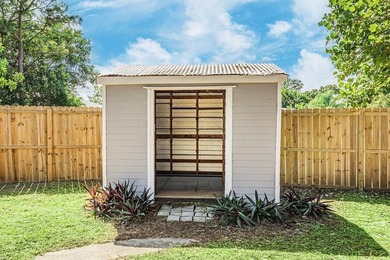Fully renovated and move-in ready, this spacious 2,268 sqft home - photo 15