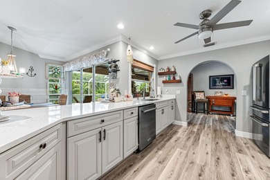 SHORT SALE POOL home off Surfside Blvd in the desirable - photo 16