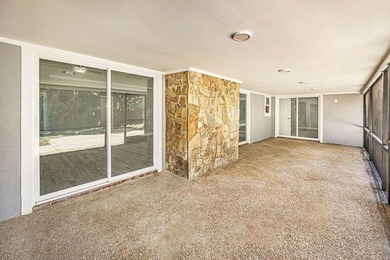 Fully renovated and move-in ready, this spacious 2,268 sqft home - photo 18