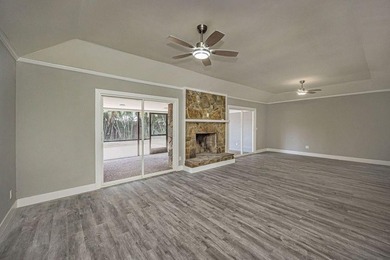 Fully renovated and move-in ready, this spacious 2,268 sqft home - photo 21