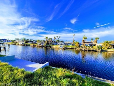 QUIET ROAD & YET SUPER-CENTRAL IN SE CAPE! EXTRA WIDE CANAL - photo 2