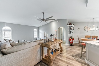 SHORT SALE POOL home off Surfside Blvd in the desirable - photo 22