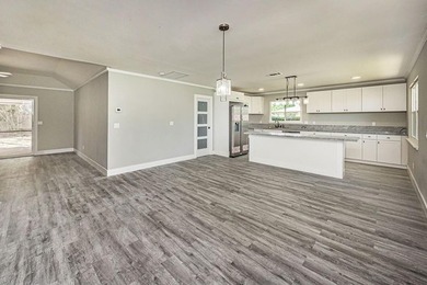 Fully renovated and move-in ready, this spacious 2,268 sqft home - photo 24