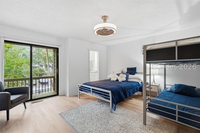 Rare Sailmaster 2 bedroom, 2 1/2 bath directly overlooking the - photo 25