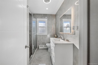 Looking for a Turn-Key Ready, stunning, and spacious home for an - photo 25