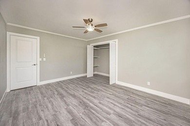 Fully renovated and move-in ready, this spacious 2,268 sqft home - photo 42