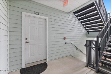 Lake Condo For Sale in Jacksonville, Florida