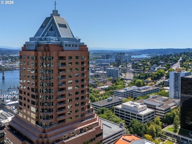 On the 24th floor of Fountain Plaza, this stunning residence - photo 1