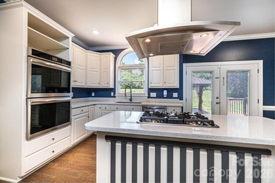 Beautiful 4-bedroom, 2.5-bath home located in a desirable gated - photo 16