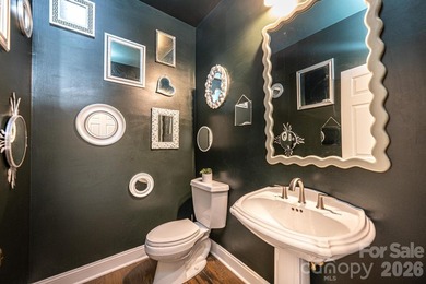 Beautiful 4-bedroom, 2.5-bath home located in a desirable gated - photo 17