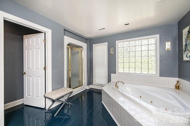Beautiful 4-bedroom, 2.5-bath home located in a desirable gated - photo 30