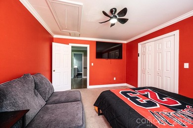 Beautiful 4-bedroom, 2.5-bath home located in a desirable gated - photo 36