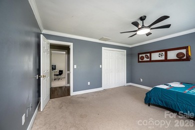 Beautiful 4-bedroom, 2.5-bath home located in a desirable gated - photo 39