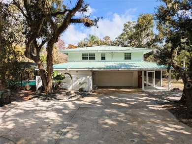 (private lake, pond, coastal) Home For Sale in Sarasota Florida