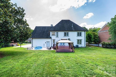 Beautiful 4-bedroom, 2.5-bath home located in a desirable gated - photo 46
