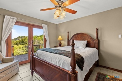 DISCOVER SERENE LAKE LIVING IN THIS EXCEPTIONAL 4 BEDROOM, 3.5 - photo 19