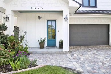 Stunning Craftsman-style home offering breathtaking views of - photo 2