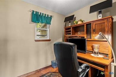 DISCOVER SERENE LAKE LIVING IN THIS EXCEPTIONAL 4 BEDROOM, 3.5 - photo 27