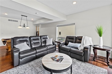 Location. Luxury. Lifestyle. This exceptional waterfront retreat - photo 29