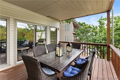 Location. Luxury. Lifestyle. This exceptional waterfront retreat - photo 32