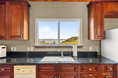 DISCOVER SERENE LAKE LIVING IN THIS EXCEPTIONAL 4 BEDROOM, 3.5 - photo 34