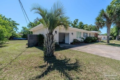 Beautifully and thoughtfully renovated from top to bottom, this - photo 8
